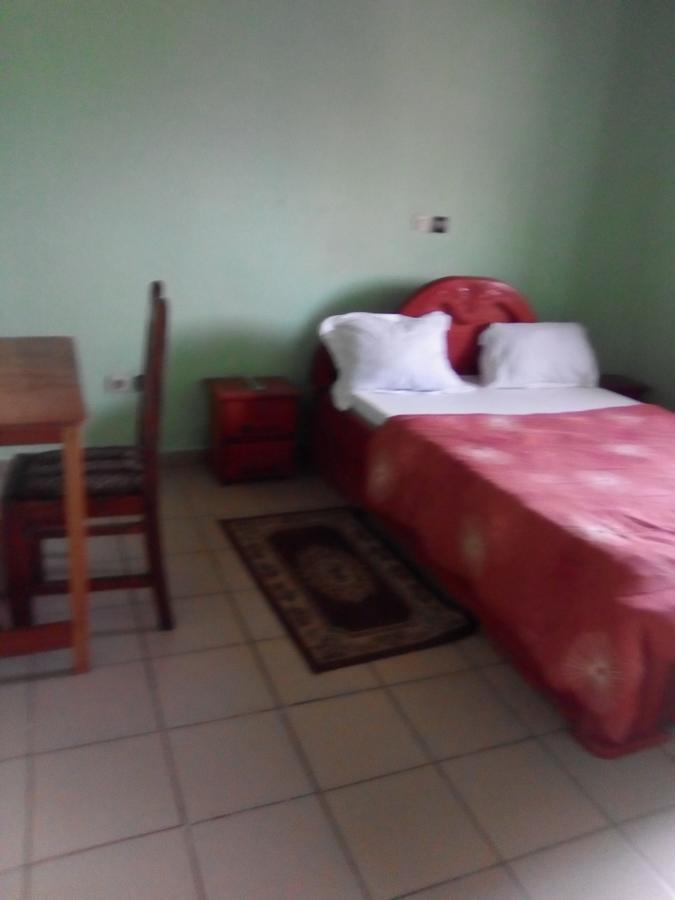 Hotel Kdv Bonabéri Buitenkant foto